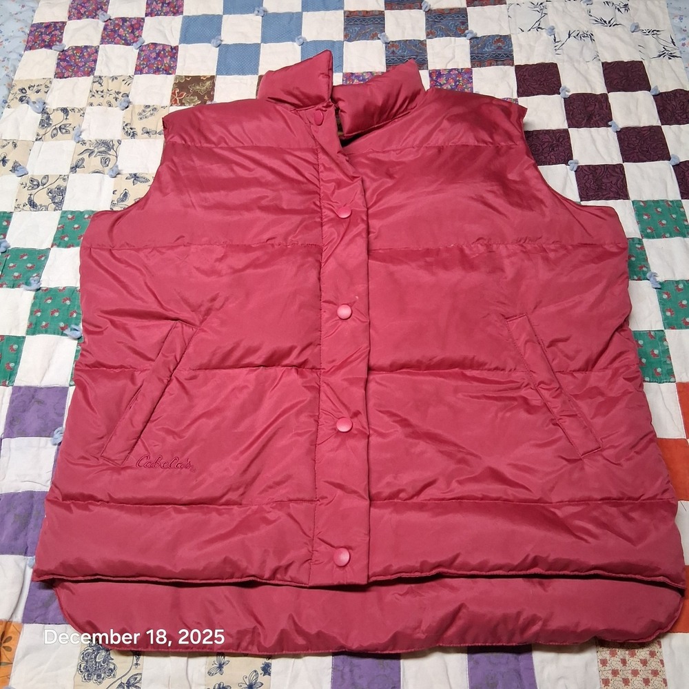 Cabelas Premier Northern Goose Down Vest Women Sz Medium Magenta